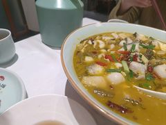 -江城小馆陕南妈妈菜·全球旅行餐厅(钟楼店)