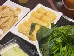 -京炭铜锅涮肉·羊蝎子·羊肉炉(保利·时光里店)