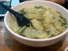 -周素珍湖州大馄饨(直戒坛寺巷店)