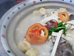 -小乌猪·金华筒骨煲(永盛购物广场店)