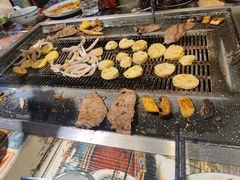 -小雷家烤羊腿(烨宏广场店)