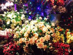 -胡桃里音乐餐厅(陶溪川店)(川湘赣菜·世界百大酒庄直供红酒·音乐表演)
