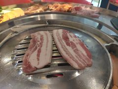 -哈哈碳都·牛肋条无限自助烤肉(台江万达店)