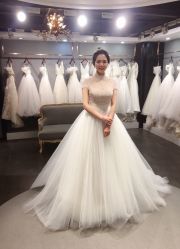 -艾米丽婚纱礼服