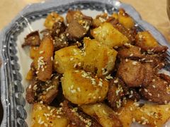 -维吾尔餐厅(宜山路店)