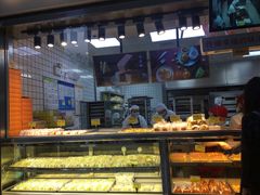 面包甜点陈列柜-鲍师傅糕点(江苏路店)