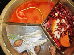 -叁口煮市井老火锅(春熙路店)