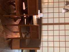 -蜜桃餐厅·伴山(湖滨商业街店)