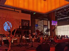 -洛缦音乐餐厅(工业展览馆万象城店)