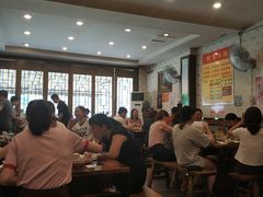 大堂-冯记香辣兔火锅(茶店子总店)