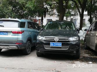 再抽烟就死回一干去呀，不要来杭州来杭州干什么呀