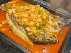 -里岛烤鱼(东港凯虹广场店)