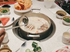 -三人行骨头王火锅(长寿店)