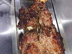 -内蒙古海拉尔烤羊腿·烤全羊·烧烤