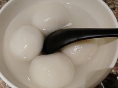 黑芝麻汤圆-悦秀·高级粤菜