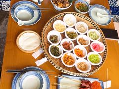 -包整·丝娃娃(一览甲秀楼风景店)