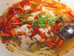 -江渔儿酸菜鱼·拔草餐厅(虎门君乐汇店)