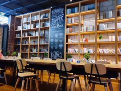 -CGV影城(滨江天街IMAX店)