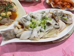 起片蒸鲈鱼-江记餐厅(罗冲围店)