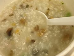-三米粥铺(中春路店)