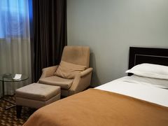 -春兰国宾馆(凤城河风景区老街店)