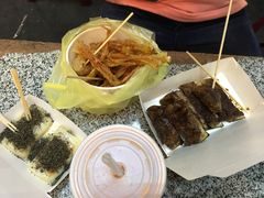 -六合夜市