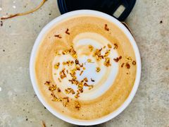 -初见咖啡(青大路店)