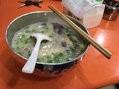 金津老鸭粉丝馆(正东路店)-津津老鸭粉丝馆(正东路店)