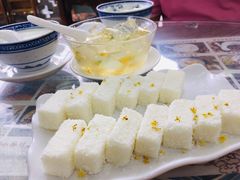 -周大娘牛乳(旧寨古村总店)
