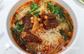 Pressure Pot Beef Noodles