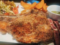-The Cheebat 锌吧·Bistro(体育西店)