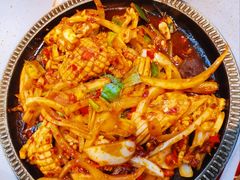 火辣鱿鱼-米村拌饭(香坊万达店)