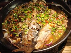 -令狐冲烤鱼·烧菜馆(达明店)