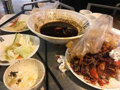 -龙巢盱眙龙虾·牛蛙·烧烤宵夜(八卦岭店)