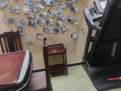 -小草屋轰趴馆别墅派对新场团建家庭聚会