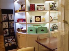 -燕庭·纯燕窝·甜品下午茶(南京西路店)
