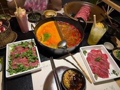 野果酸汤锅-山缓缓火锅(苏州仁恒仓街店)