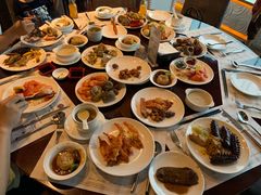 -荣誉国际酒店-云顶旋转餐厅