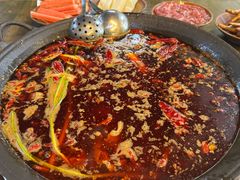 -黄潇洒老火锅(九眼桥宏济巷店)
