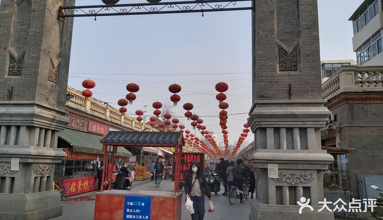 中山路美食街接地气的美食街疫情期间人头攒动