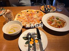 超级至尊披萨-JINNS锦时 steak&pizza(浸信会礼拜堂旧址店)