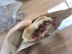 驴肉火烧-食美汇美食广场(新奥购物中心店)
