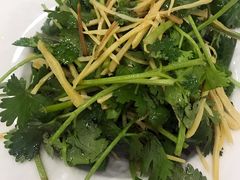 -楼外楼·停车场