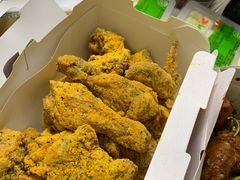 -BHC炸鸡(明洞总店)