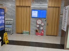 -上海仁爱医院口腔科 · 种植