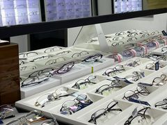 -造寸眼镜·蔡司官方授权店(东门店)