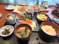 -小山日本料理(兴业太古汇店)
