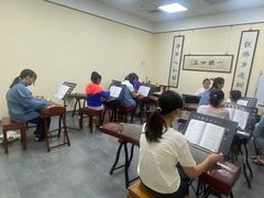 -秦汉胡同书法国画古筝围棋书院(漕宝日月光分馆)