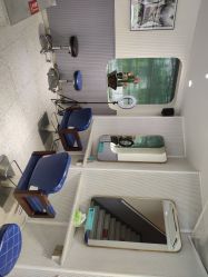 -PE SALON