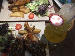 -The Cheebat 锌吧·Bistro(体育西店)